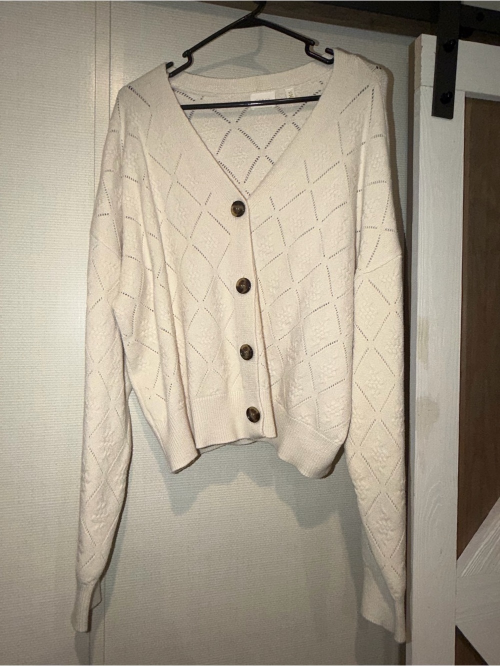 Cyrus Cream Diamond-Knit V-Neck Button Cardigan